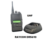 Raycom DR5610 DMR radio med bordlader