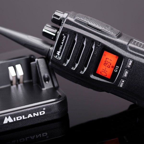 Midland G13 analog radio
